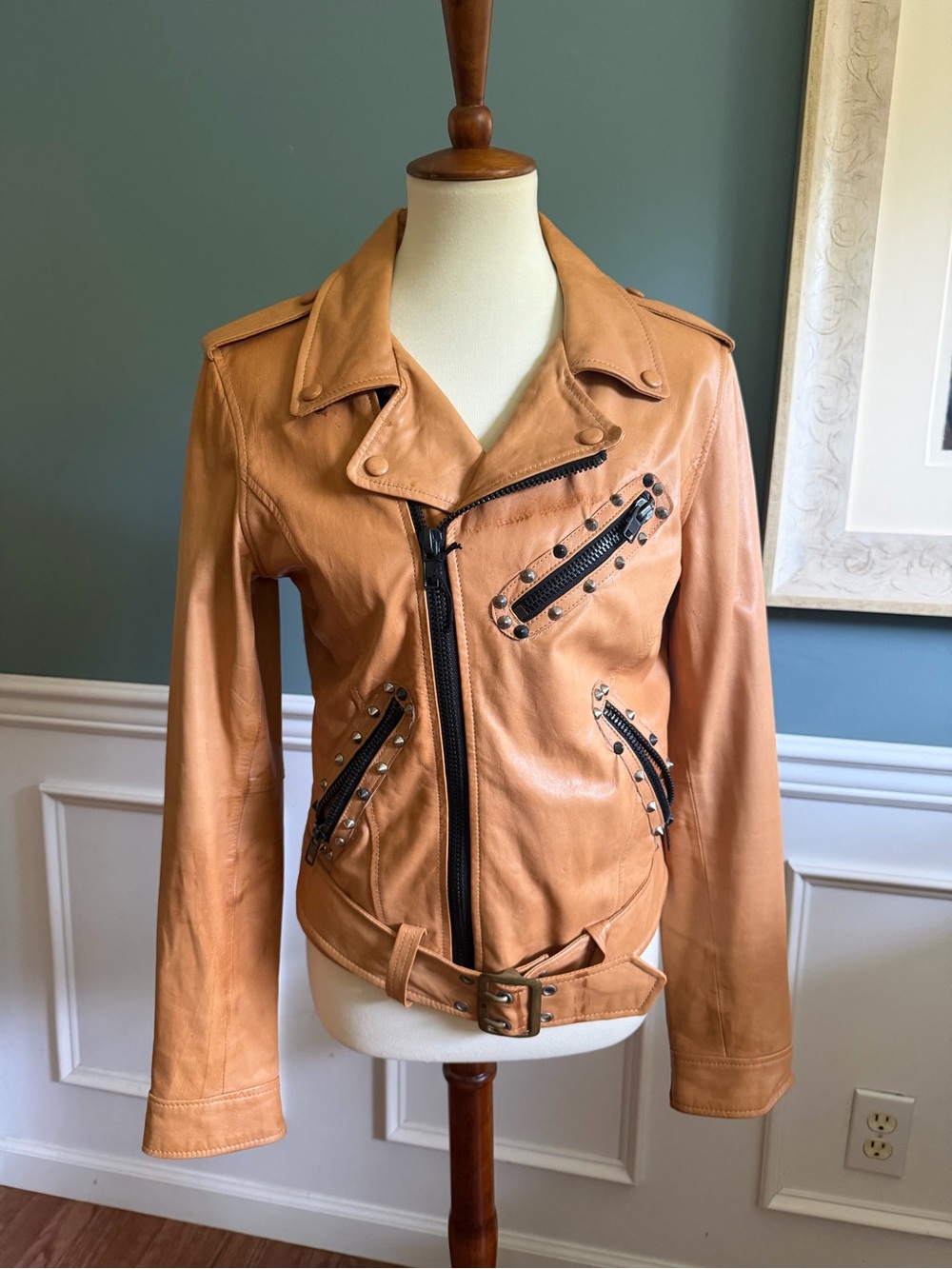 Robins Jean Women's Tan Leather Moto Jacket with Belt